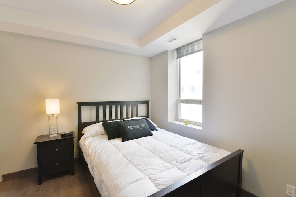 Lisgar Street Apartments by CorporateStays - Image 3