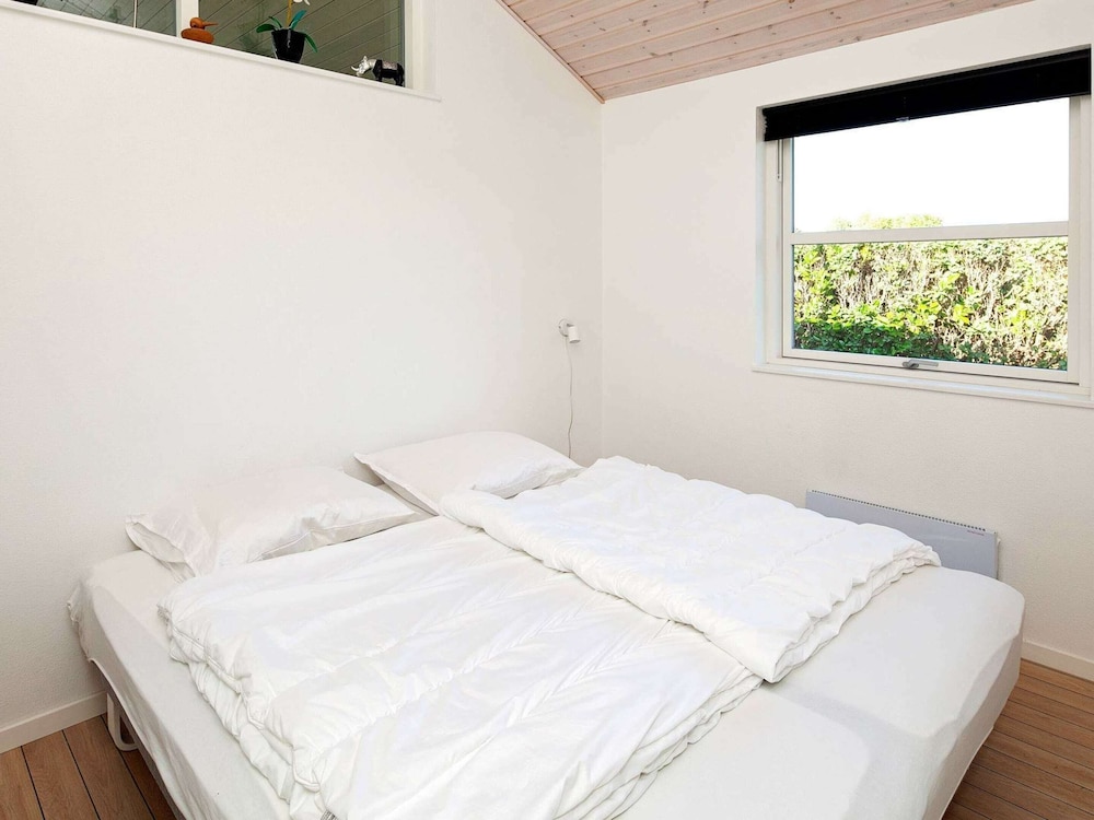 6 Person Holiday Home in Karrebaeksminde view 4
