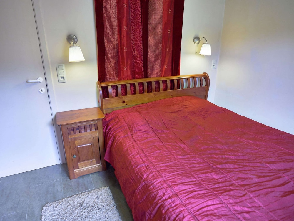 Holiday Home in Trois Ponts With Private Pool view 4