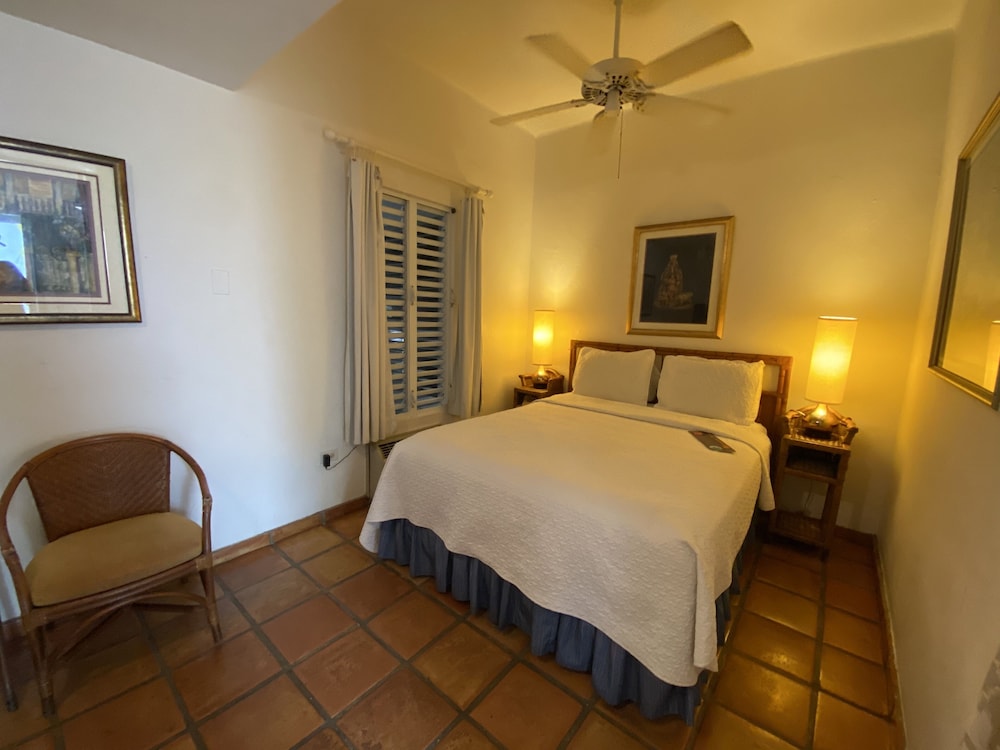 At Wind Chimes Boutique Hotel - Property Image 32