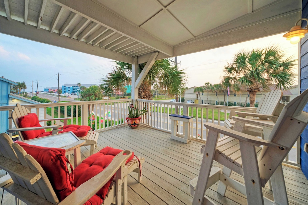Luxe Coastal Stay w/ Private Pool, Walk to Beach Leave of Absence by Avantstay