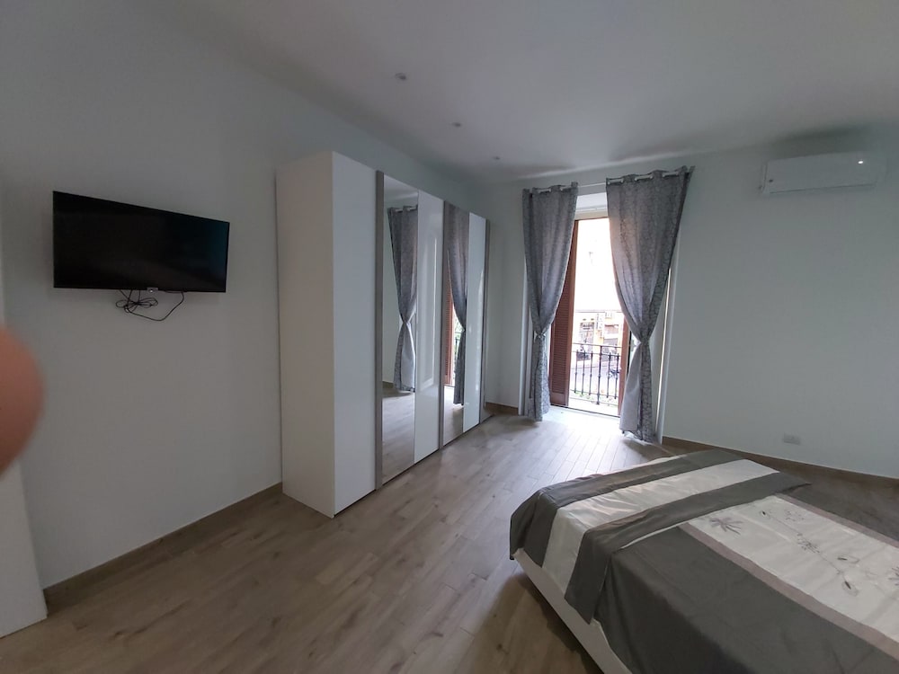 Dormire a Napoli Centro Holiday House
