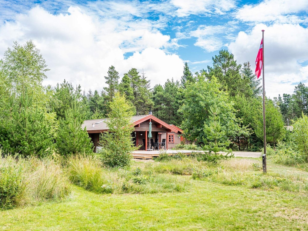 6 Person Holiday Home in Oksbøl view 5