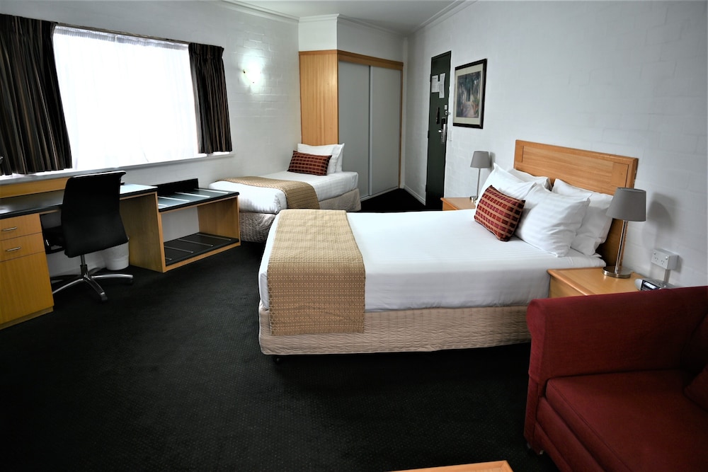 Grand Country Lodge Motel