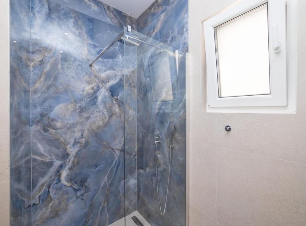 Luxury Villa Navis