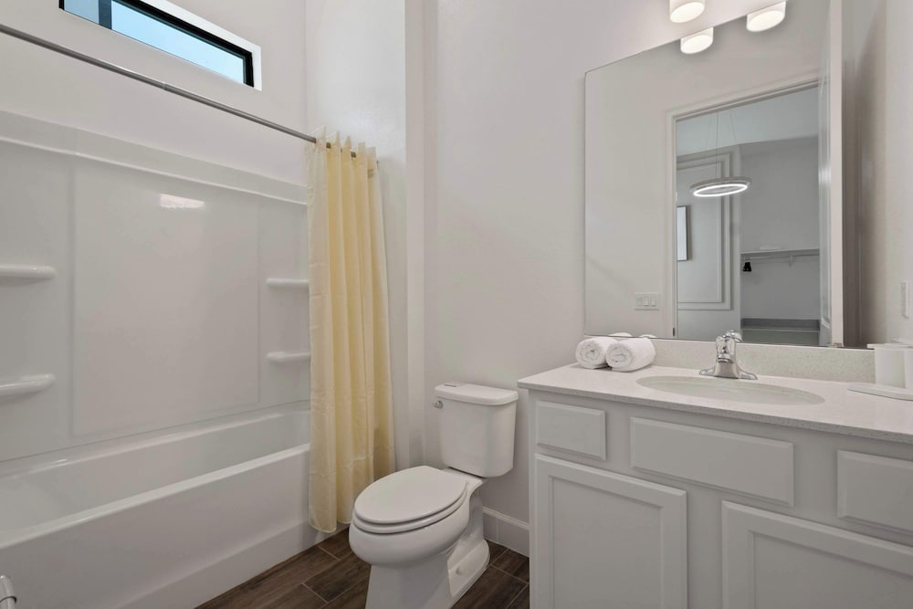 Magical 15-bedroom Villa Game Room, Theater & More!
