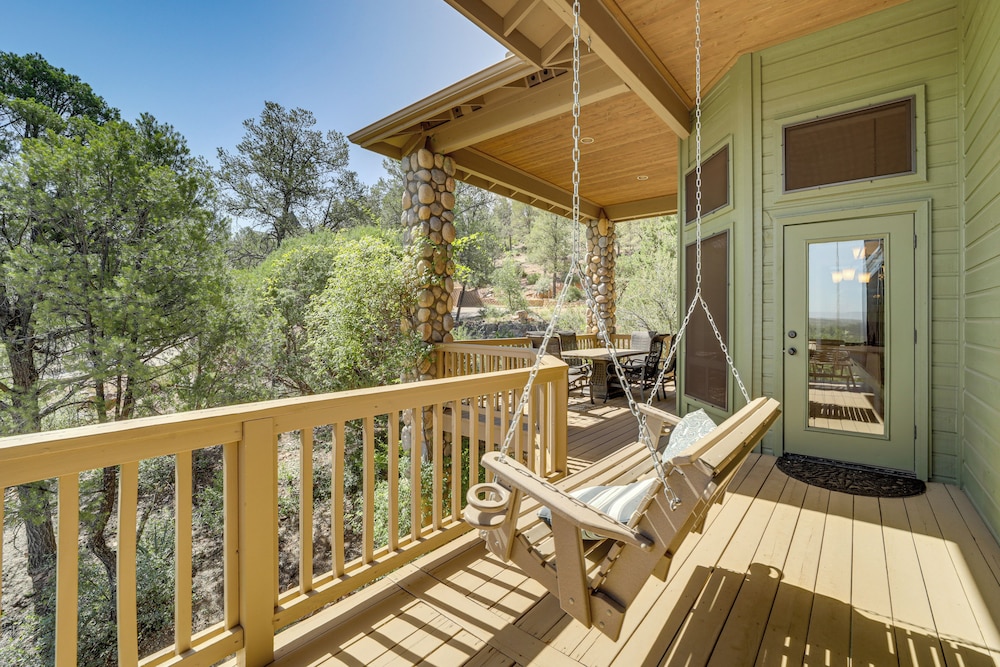 Panoramic Views: Luxe Payson Paradise!