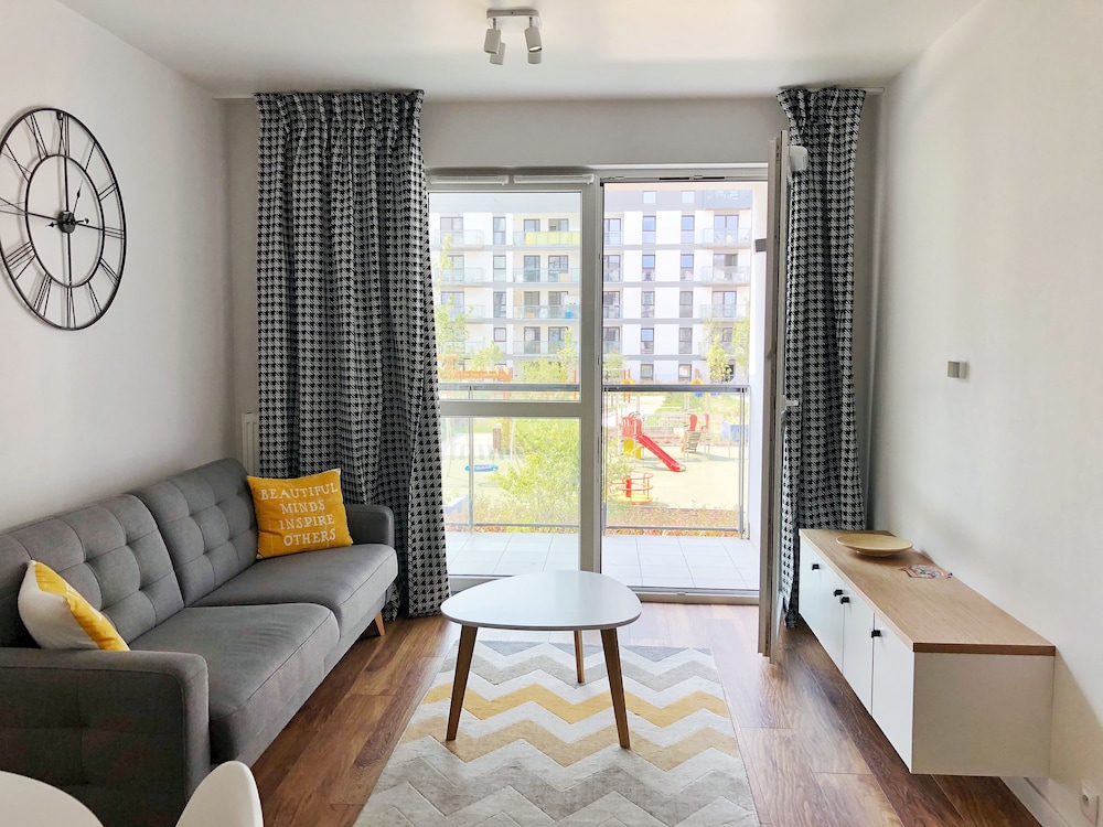 Fox Center Apartments