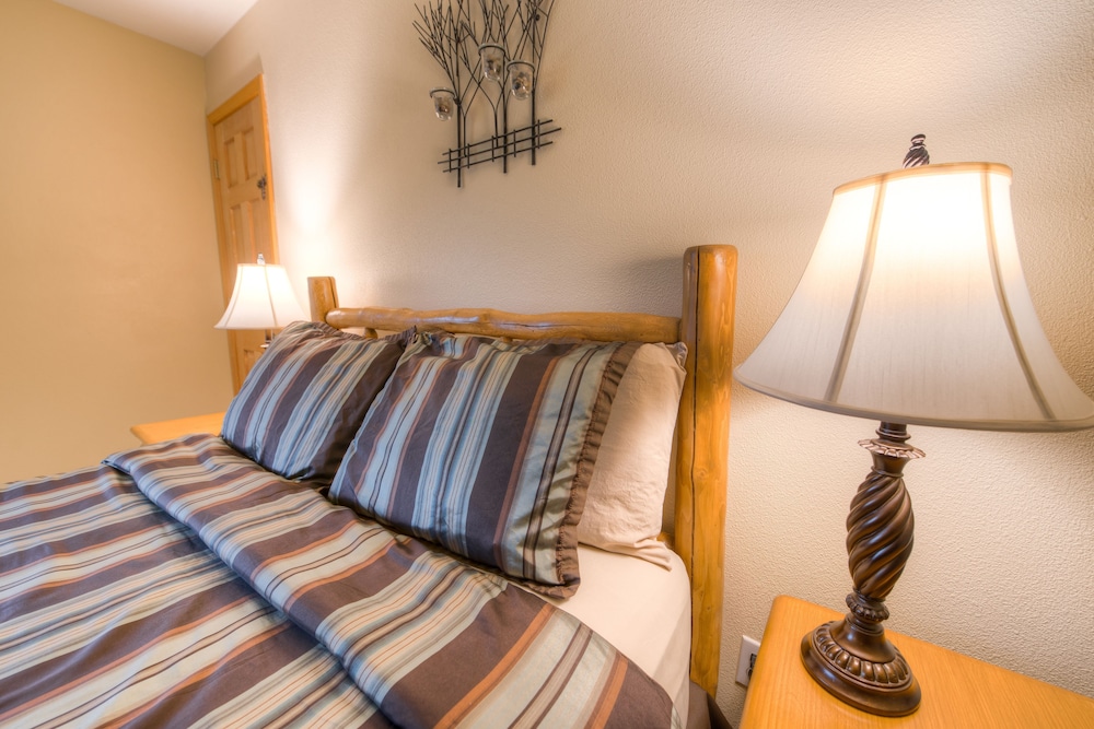 Kenai River Lodge