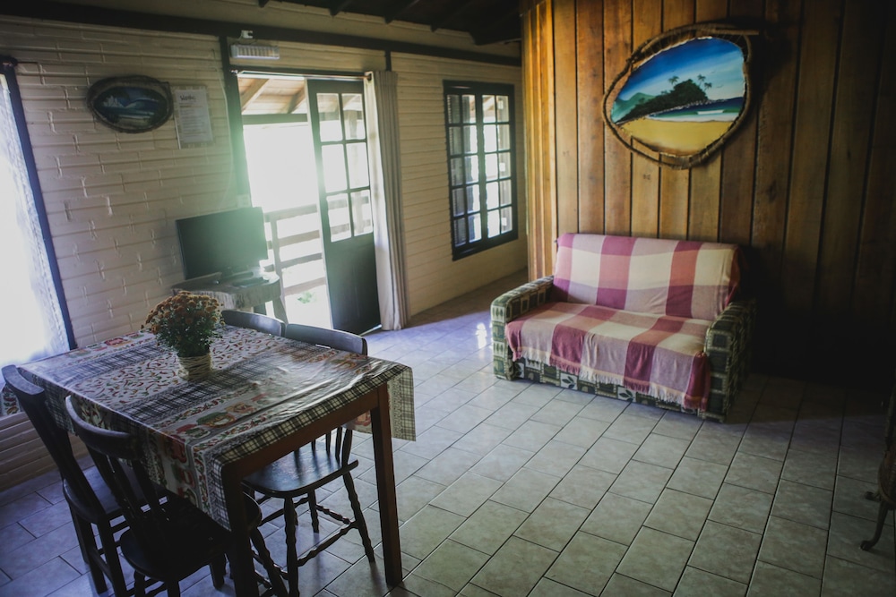 Warung Guest House