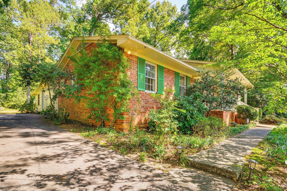 Private Outdoor Space: Tranquil Home in Greensboro