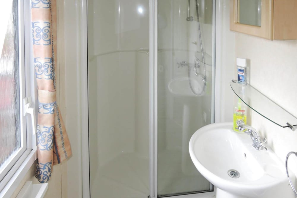 Mobile Home in Kolczewo Near Baltic Beaches