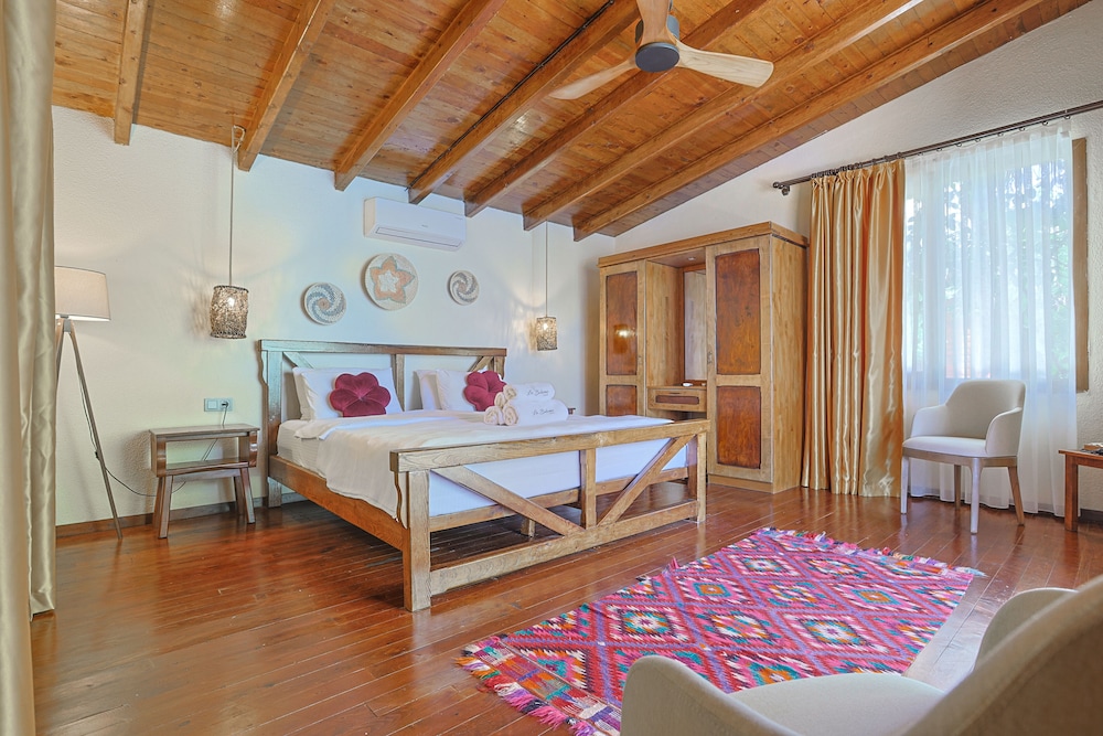 La Boheme Kabak - Image 118