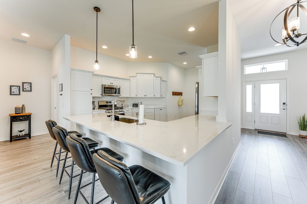 New Designer Home in The Villages: Shady Brook