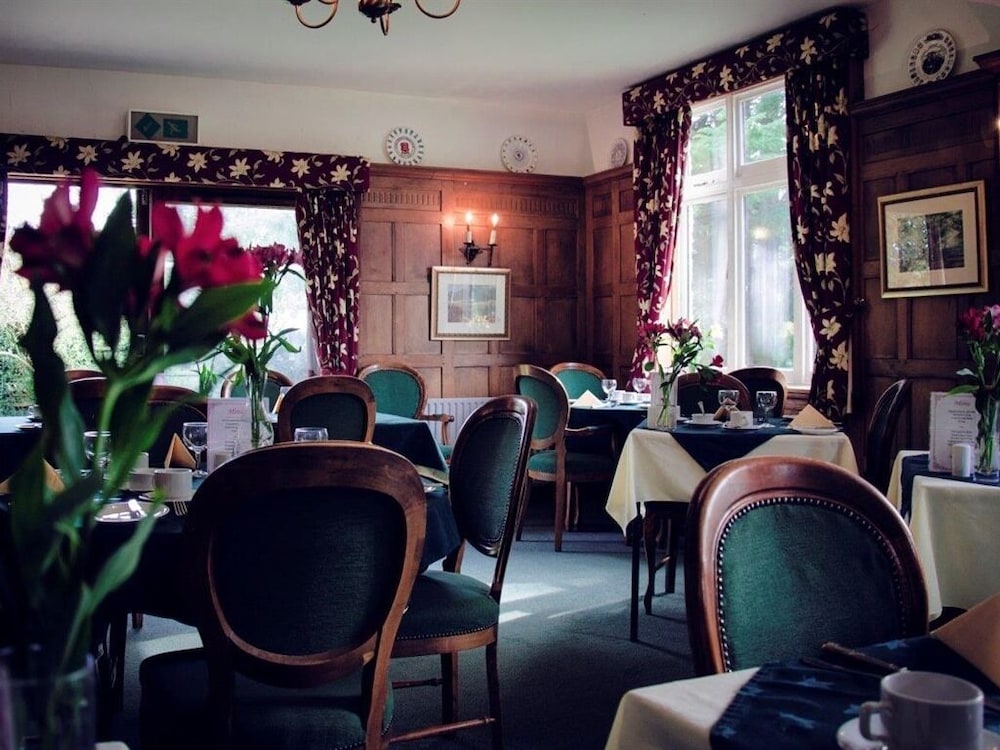 Nyton Hotel
