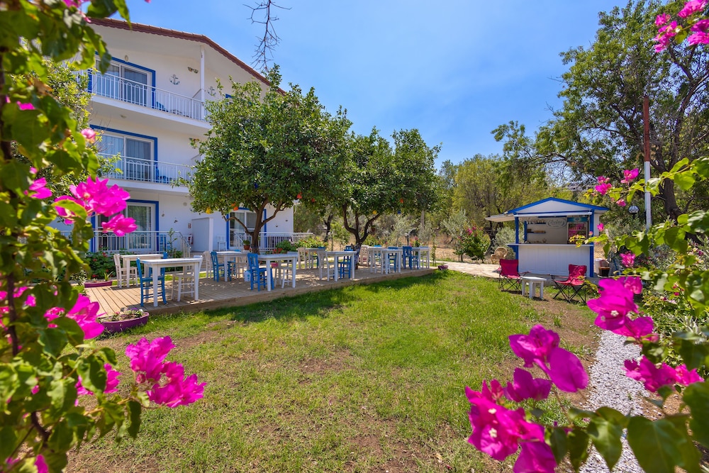 Defne Butik Otel - Image 27