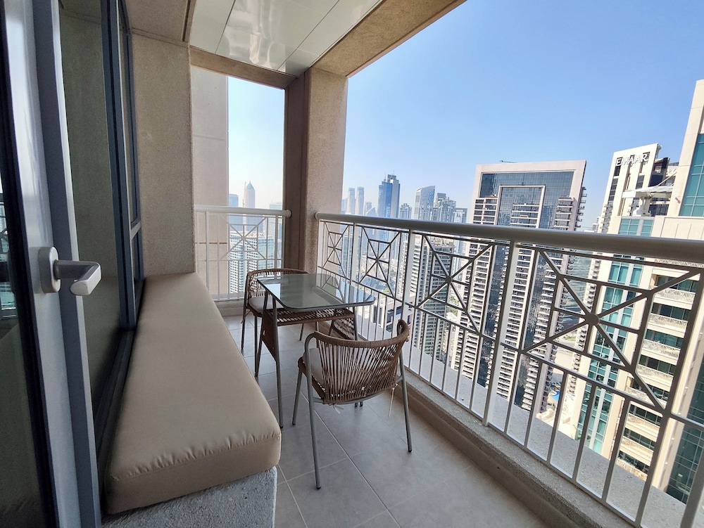 Lux BnB I 29 BLVD Burj & Fountain Views
