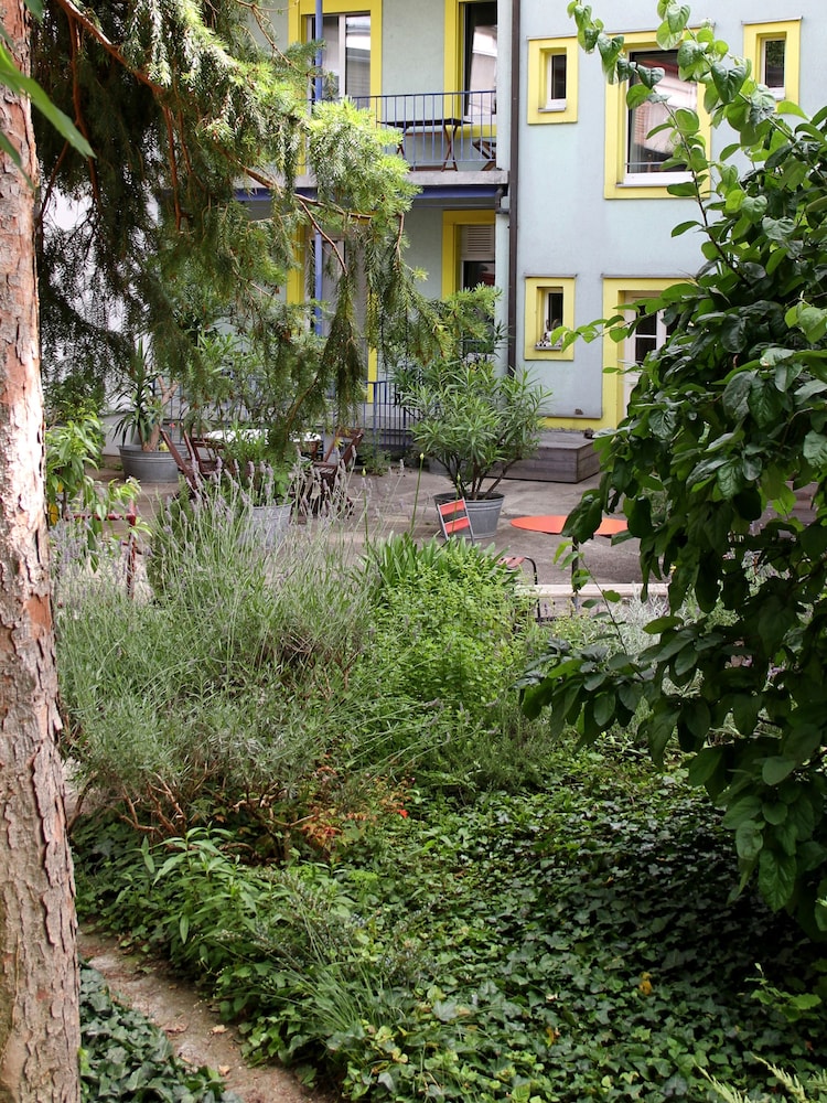 Apartments Spalenring10