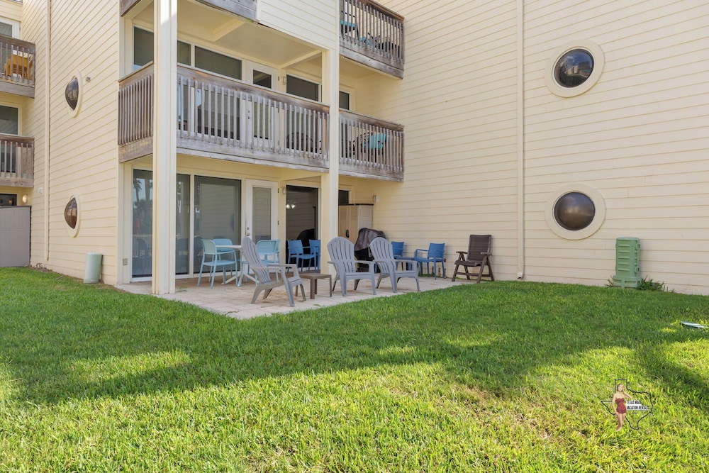 Bahia Mar Solare Resort Condos