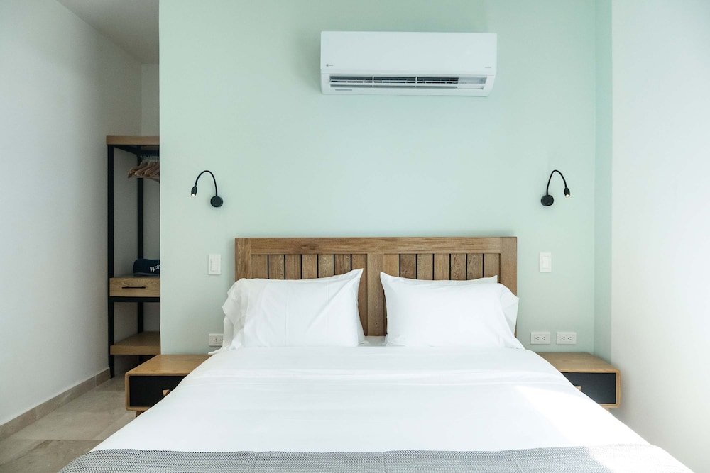 w Trendy 2BR in the Heart of Bocagrande