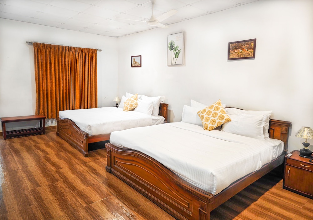 Ibex Resorts, Valparai (Mistly) view 2