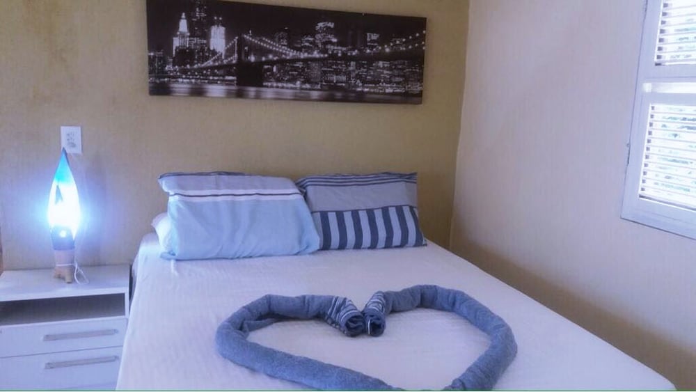 Canoa Guest House