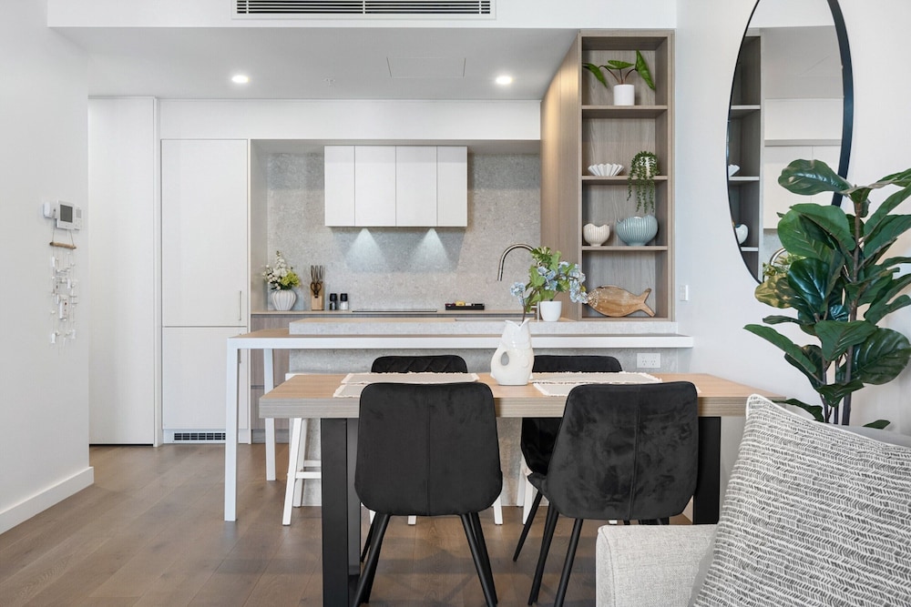Charming 1-bed With Rooftop Access & Parking