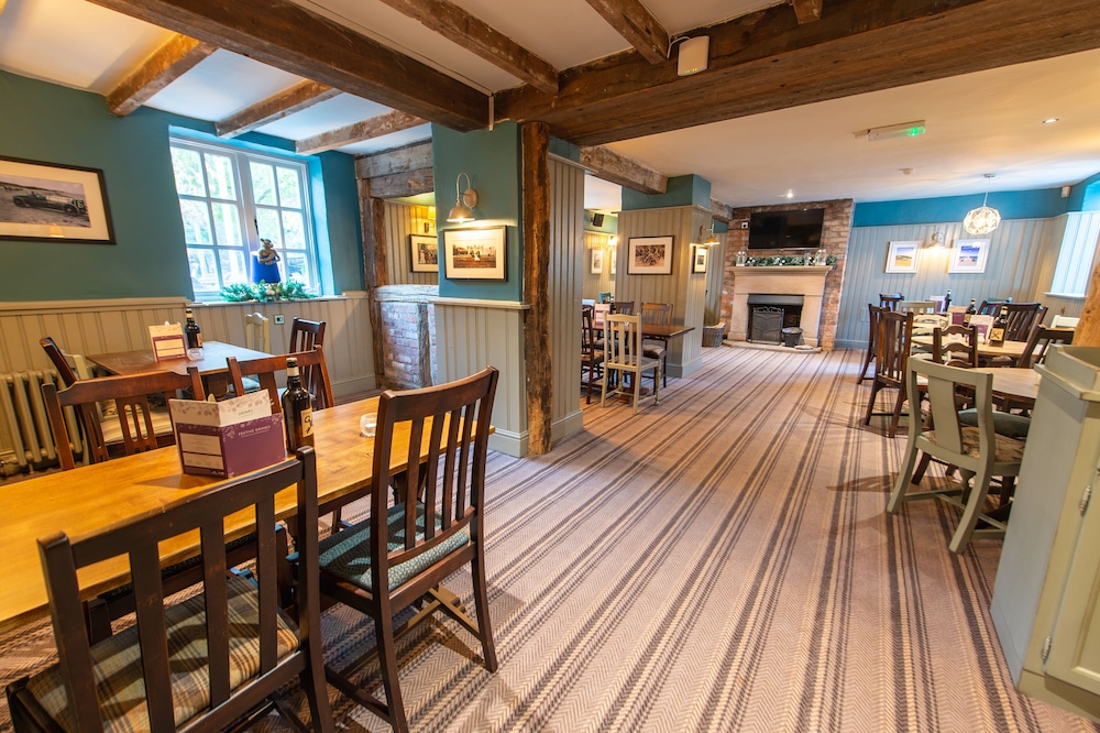 Cross Keys Hotel by Chef and Brewer Collection