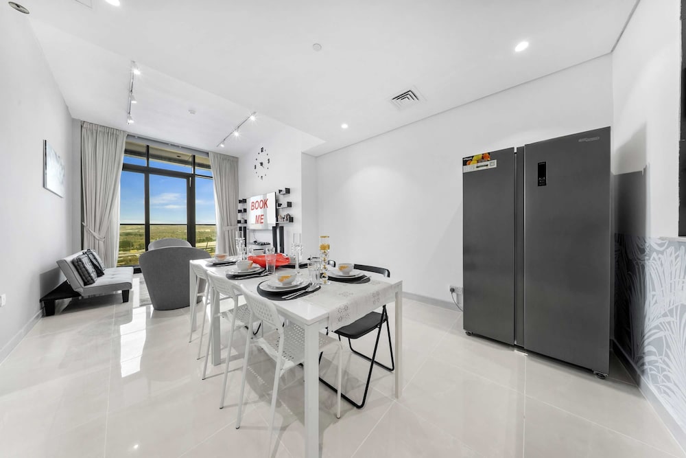 Wadi Al Safa Sleeps 3 Close to Worlds of Adventure