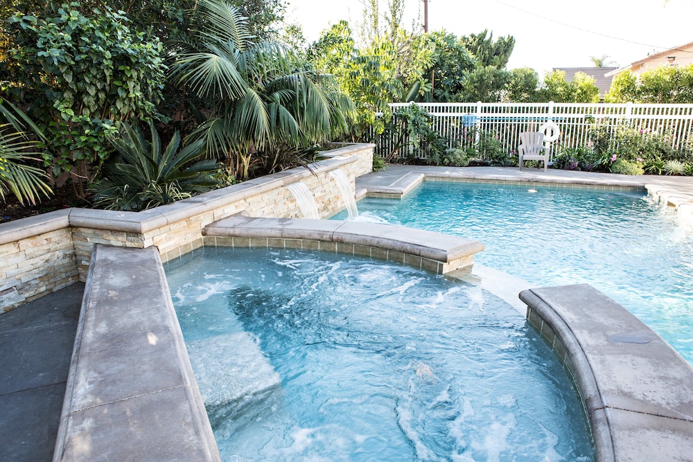 Orange County/Anaheim Vacations - Destination 01 - Property Image 11