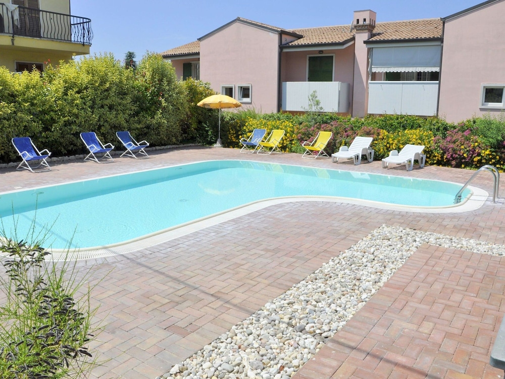 Nice Holiday Apartment near Lazise photo 4