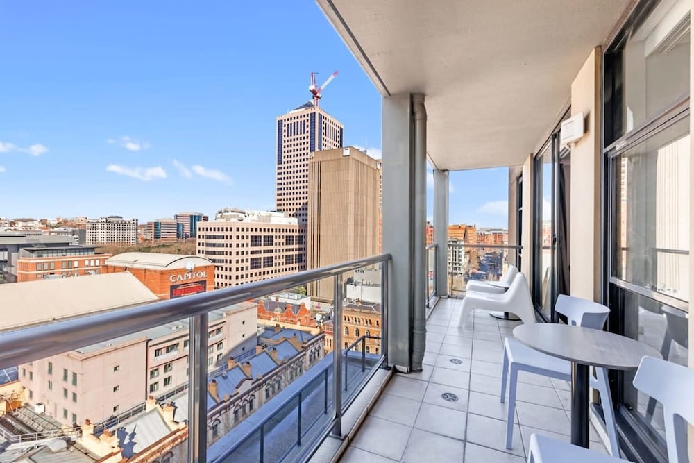 Metawise Sydney CBD Haymarket 2bed Apartment