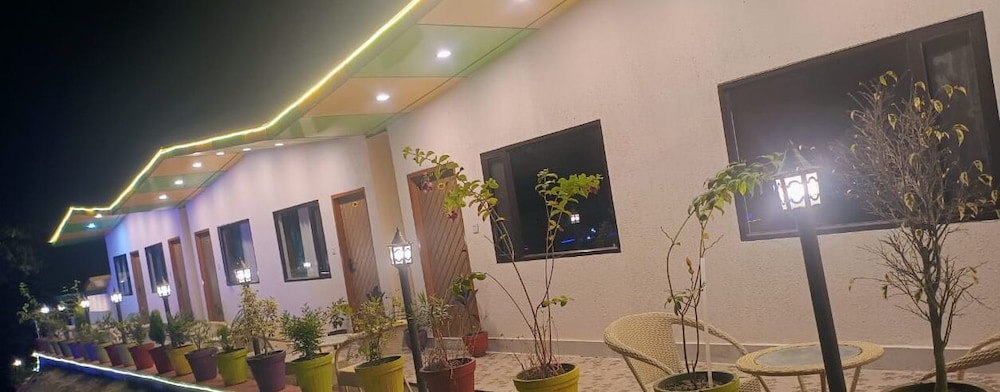 Aqua Tree Resort