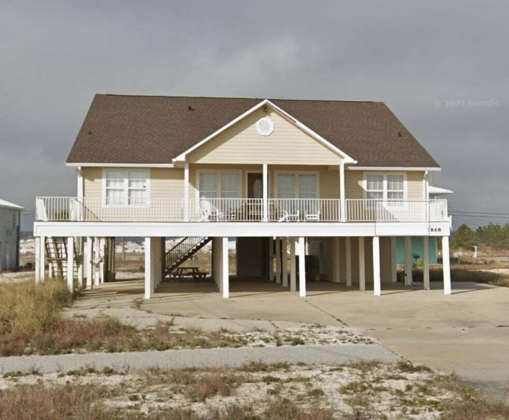 Windsail 6 Bedroom Home