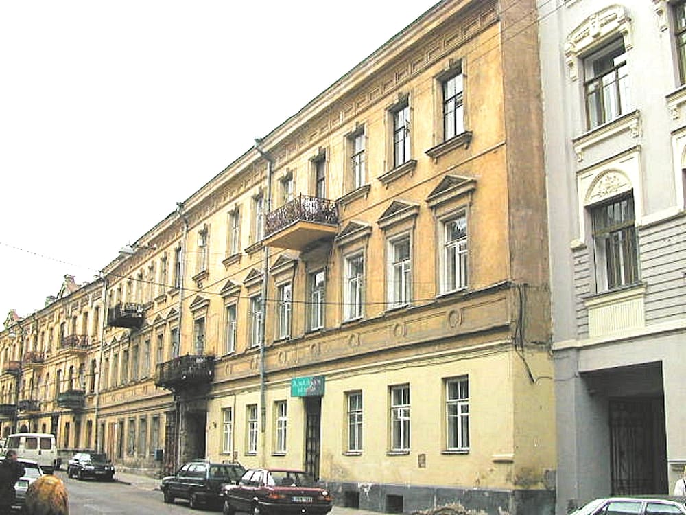 French Decor Apartment view 4