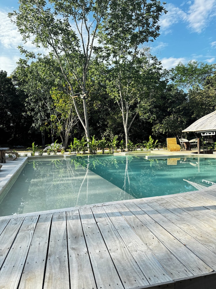 Akasha suites