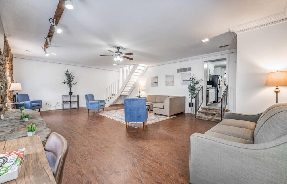 Parnassus Cottage