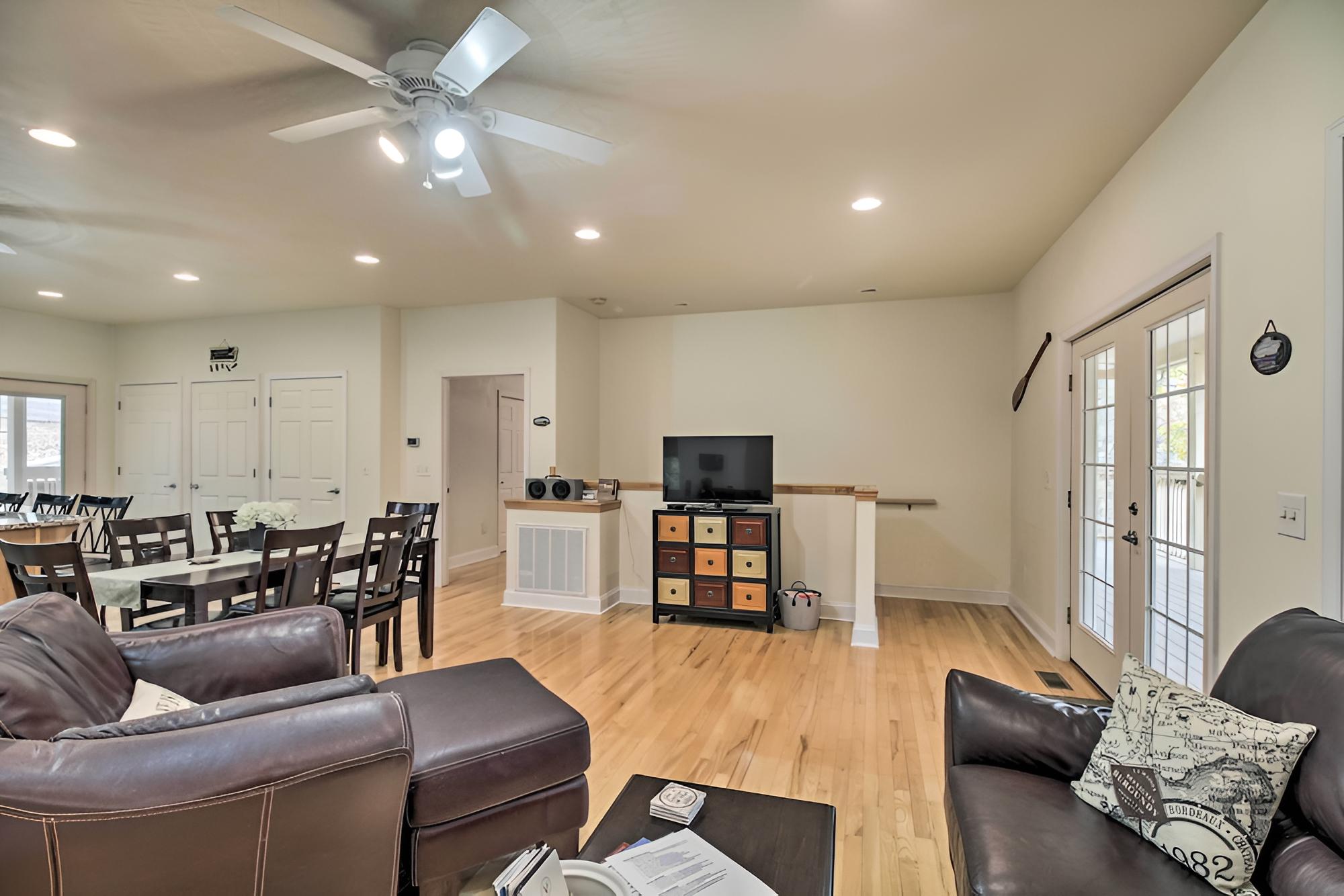 Goodview Home w/ Decks & Direct Lake Access! view 5