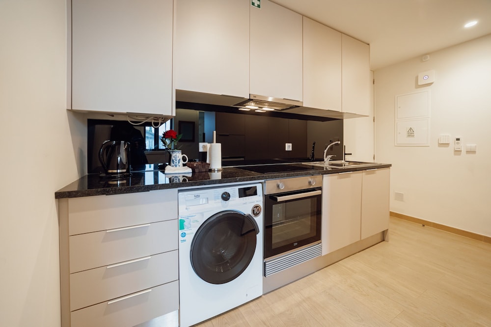 Carmo Residence Porto - S Antonio by Vacationy