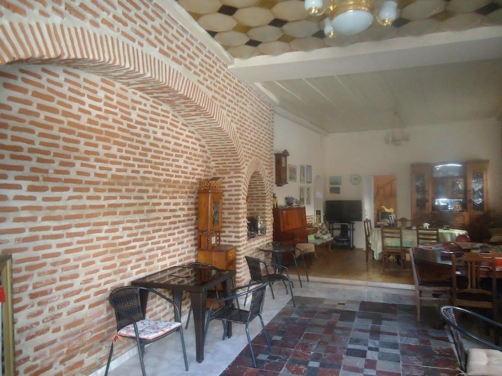 Nana's Guesthouse