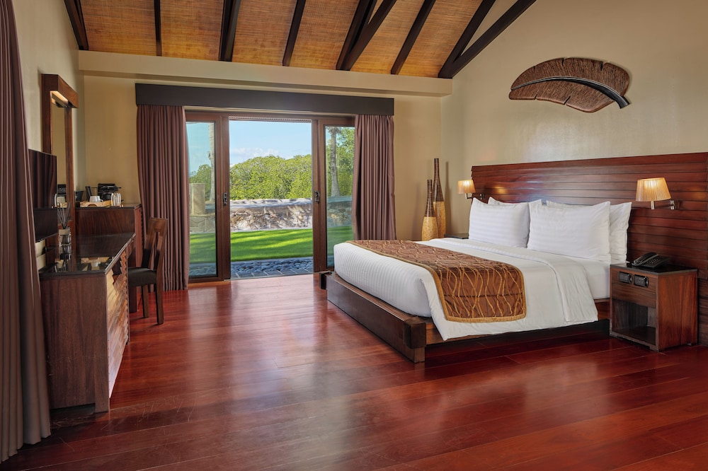 Two Seasons Coron Island Resort