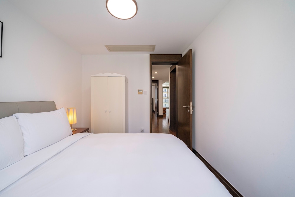 Tyms Elegant 3BR 2BA Apt Yongxin Century