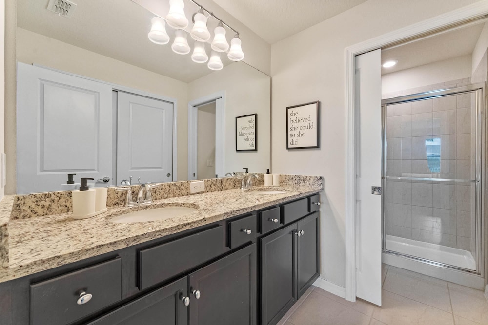 117 JW - 5BR Resort Townhome: Private Pool