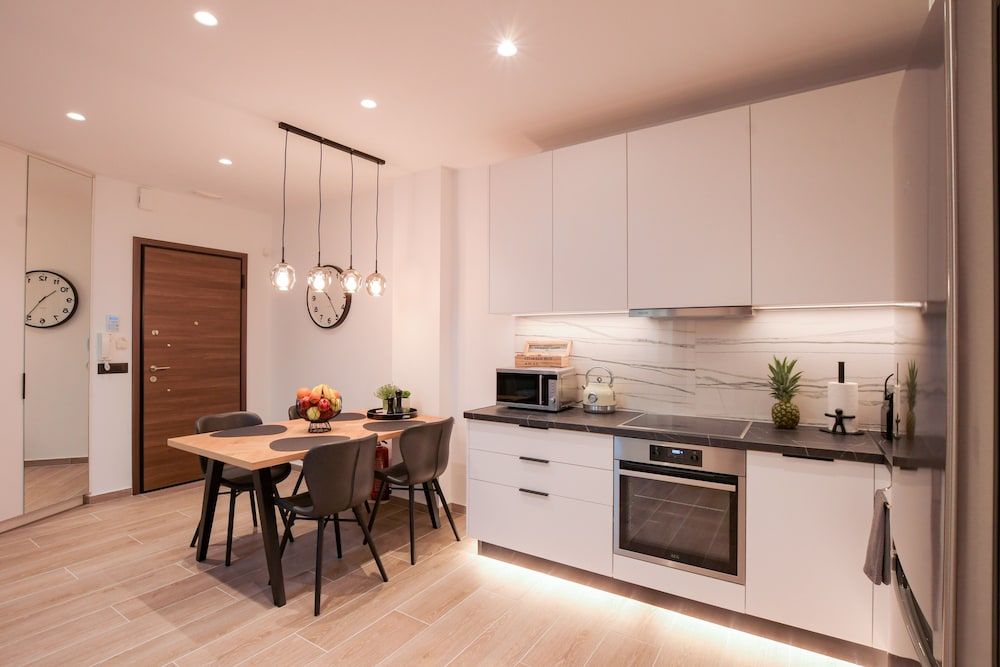 ElegantLuxurySuite