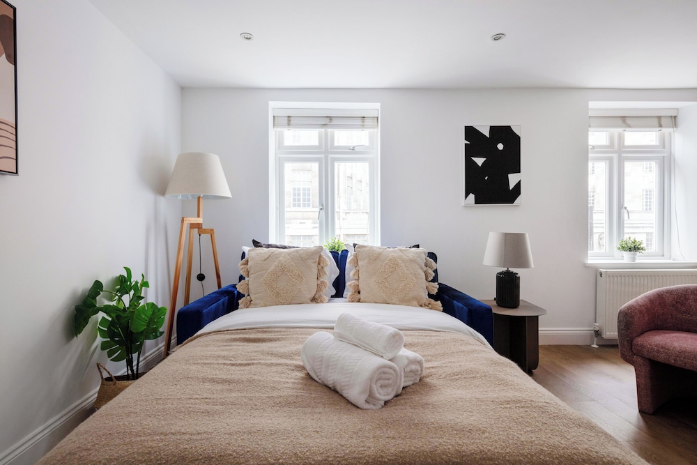 Stylish 1BR in the Heart of Westminster