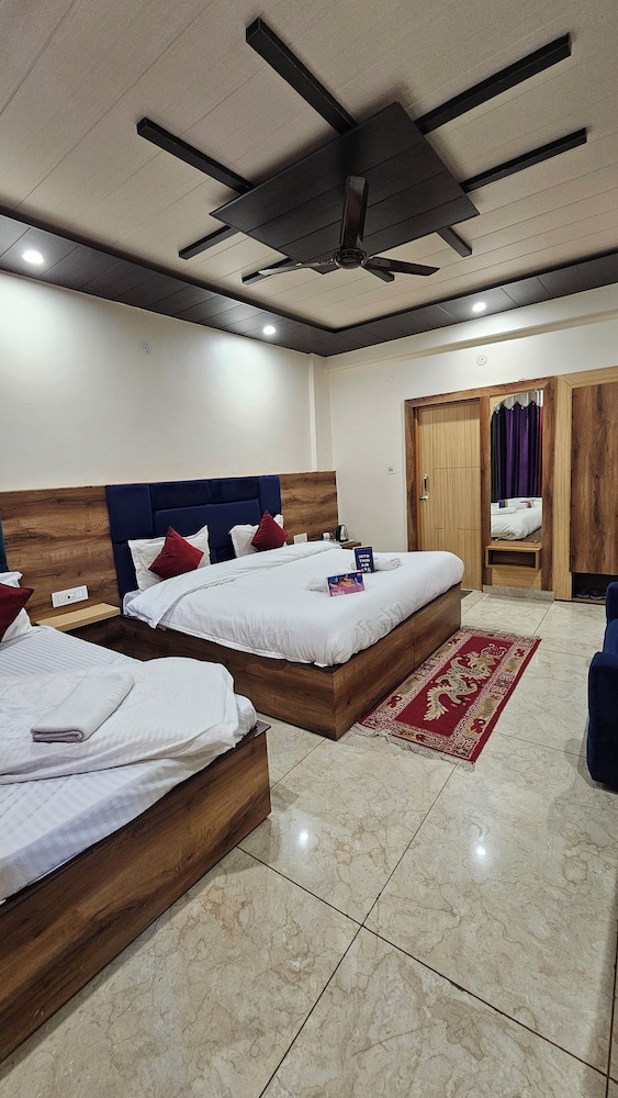 Green View Hotel and Restaurant