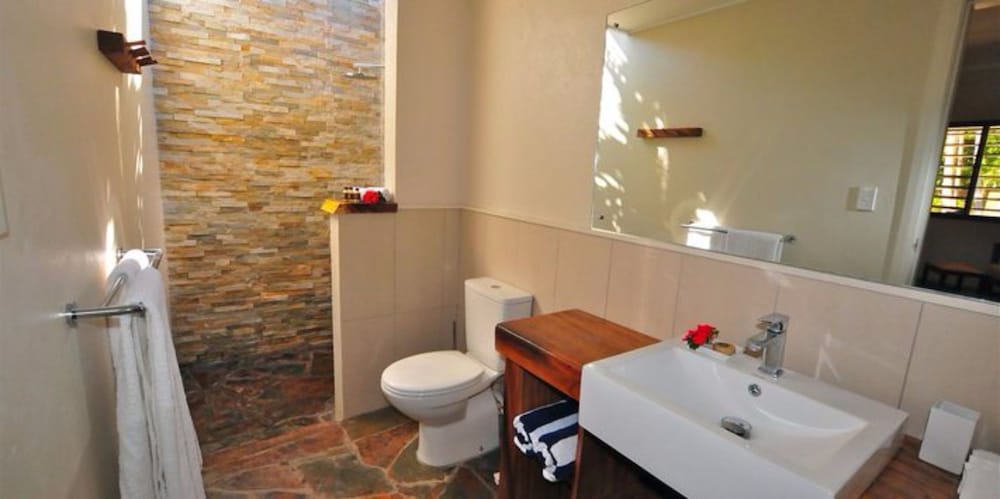 Paradise Cove Resort