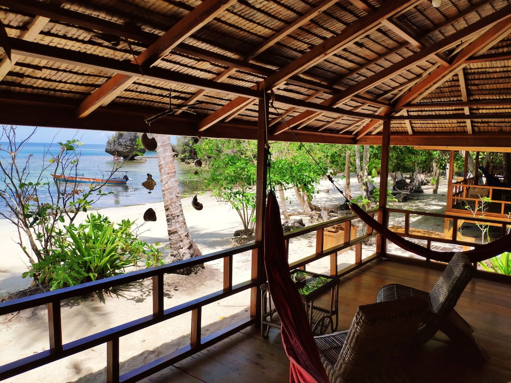 Harmony Bay Resort and Dive Center view 3