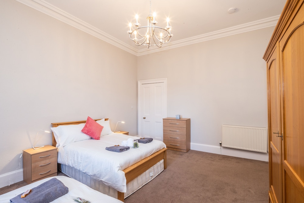 Fabulous Southside Property view 3