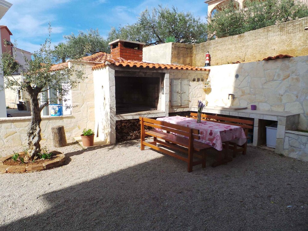 Apartments in Kornic/insel Krk 14471